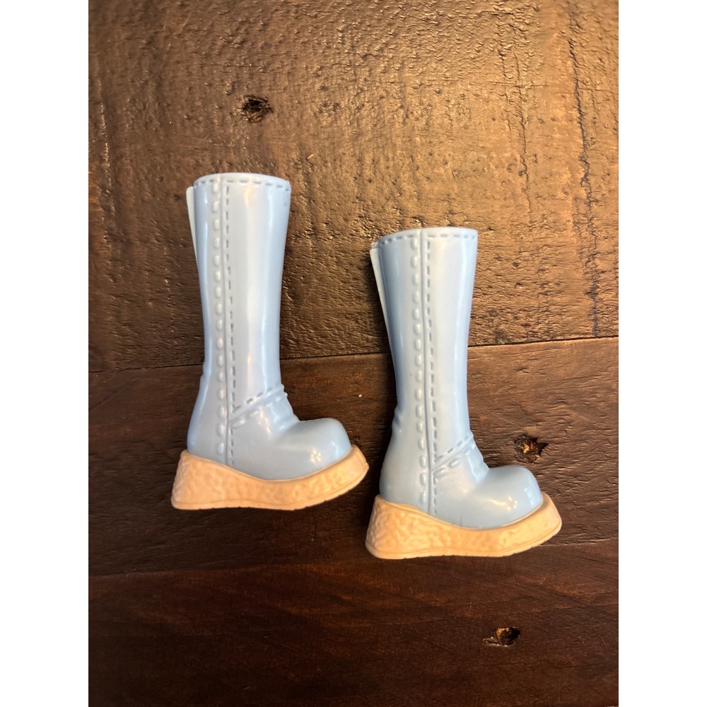 2004 My Scene Club Birthday Chelsea Blue Beige Tall Platform Boots Mattel Barbie